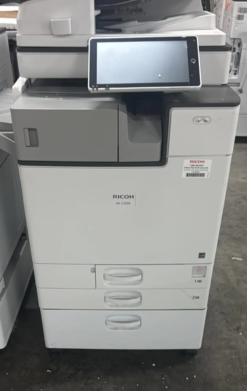 Ricoh IM C2500 en el local